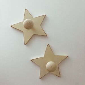 STAR WOODEN HOOKS